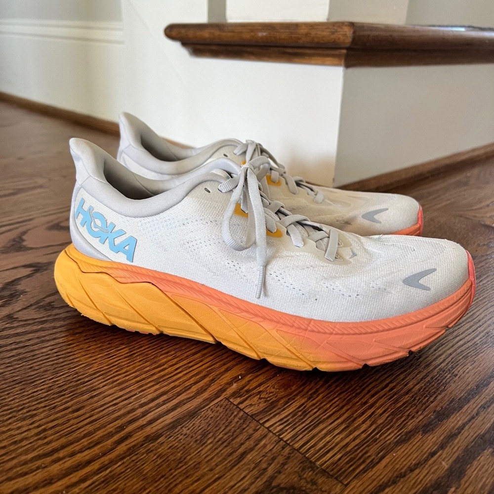 Hoka One One Arahi 6 Womens 9 Nimbus Cloud Blue Fog Yellow 1123195 NCBDB - Picture 3 of 15